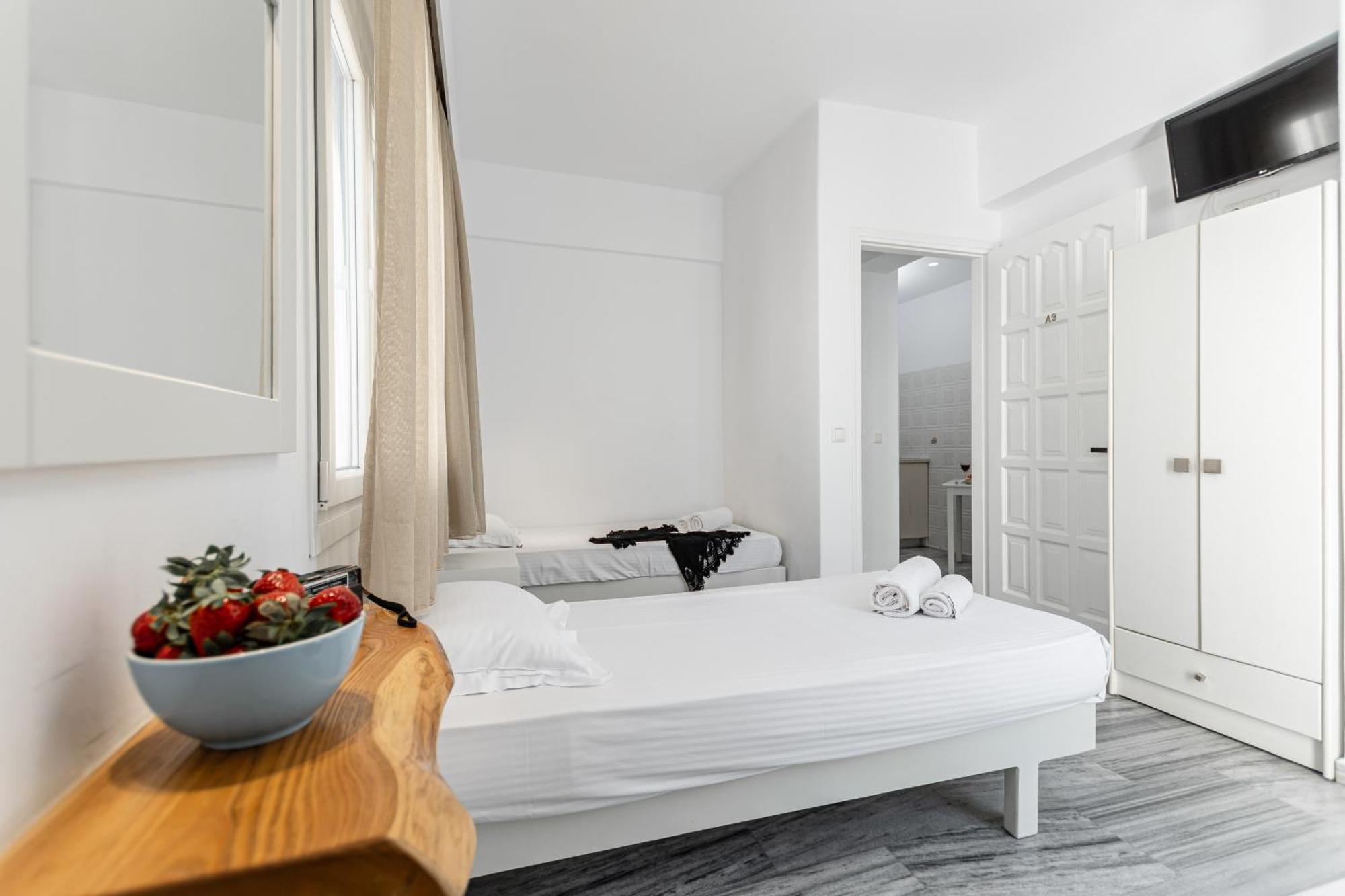 Azur Mare Naxos Aparthotel Naxos City Exterior photo