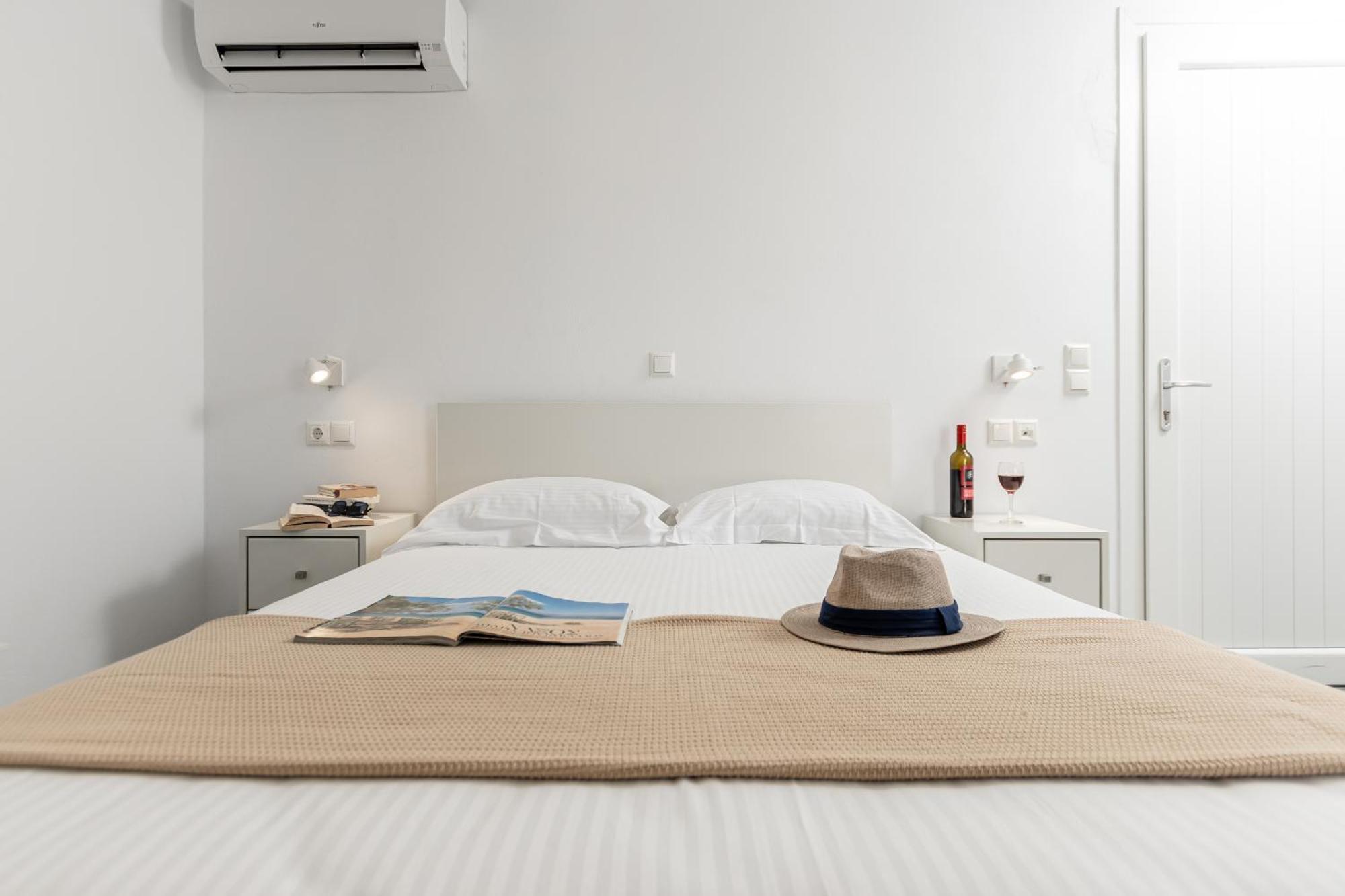 Azur Mare Naxos Aparthotel Naxos City Exterior photo